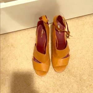 Brand new Coach D’Orsay heels